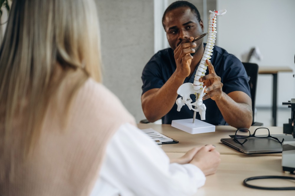 leighbrainandspinenc